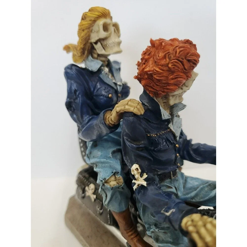 Figurine-Skull Lovers Riding Motorcycle By Studio Collection/Pacific/Resin/5058 - Picture 15 of 16